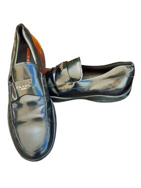 Prada Mens Black Leather Loafers Size 10.5 Slip-On Dress Shoes Italy 1402